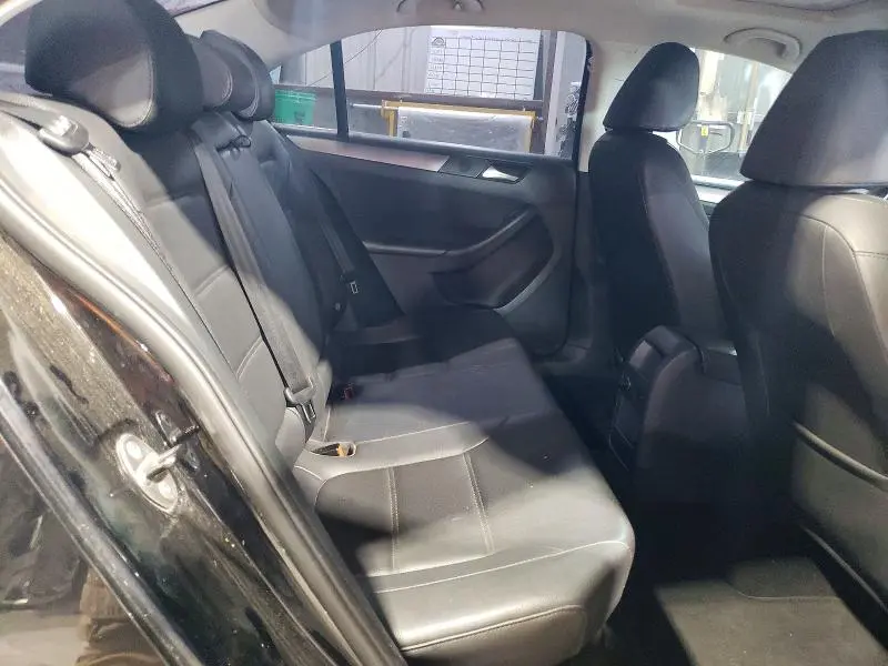 2013 VOLKSWAGEN JETTA TDI  