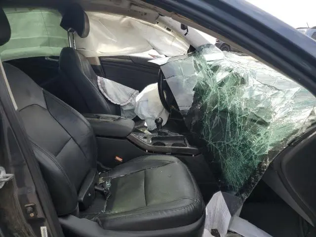 2015 KIA CADENZA PREMIUM  