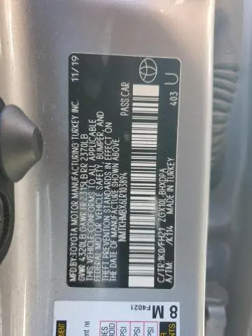 2020 TOYOTA C-HR XLE  