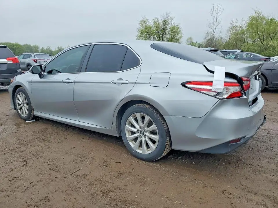 2018 TOYOTA CAMRY LE  