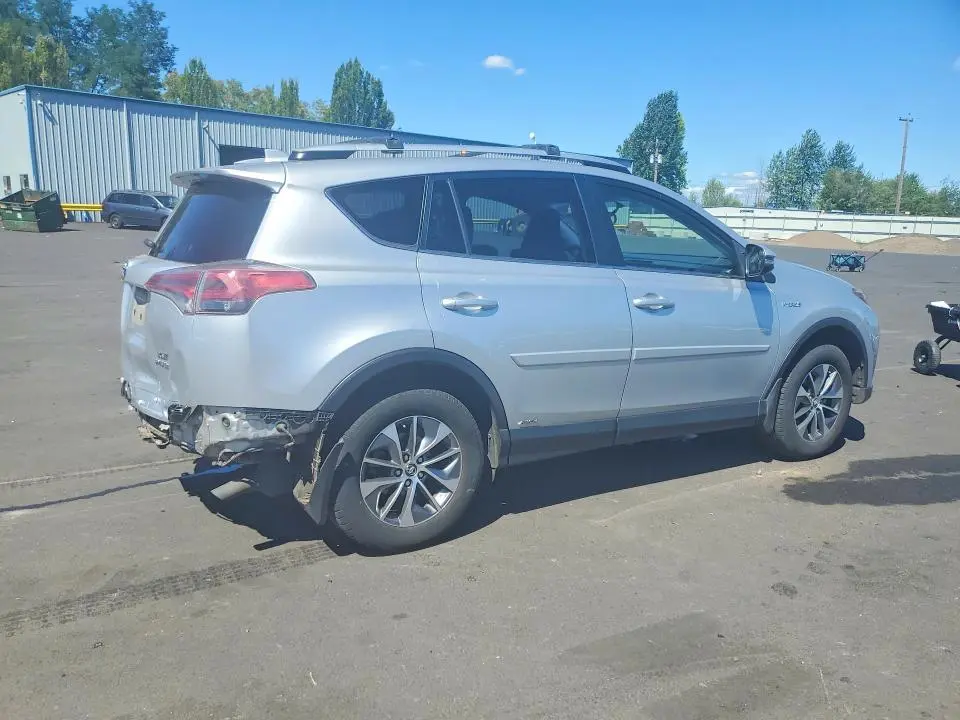 2016 TOYOTA RAV4 HV XLE  