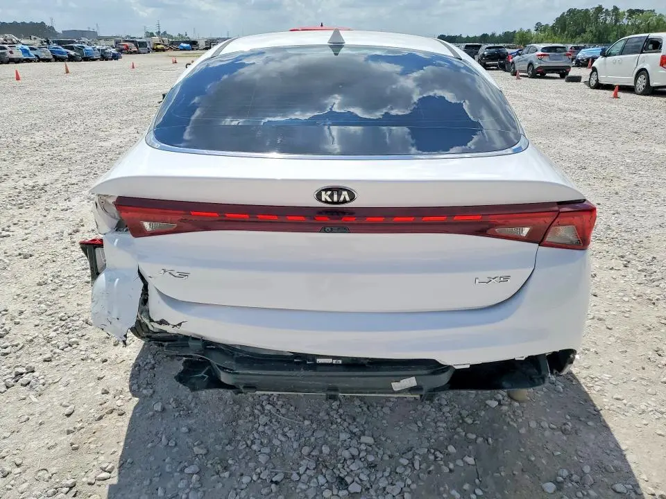 2021 KIA K5 LXS  