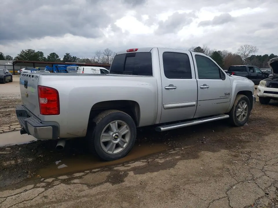 2013 CHEVROLET SILVERADO C1500 LT  
