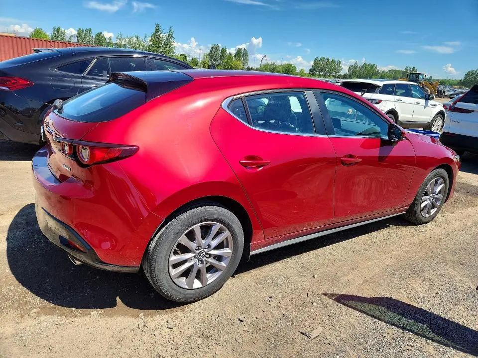 2023 MAZDA 3 PREFERRED  