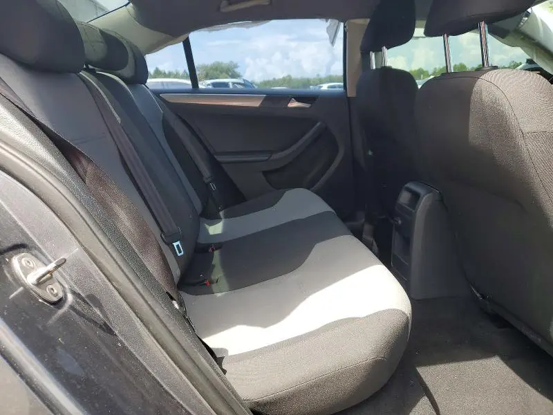 2018 VOLKSWAGEN JETTA S  