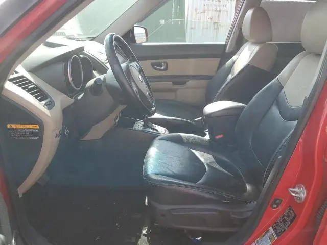 2013 KIA SOUL +