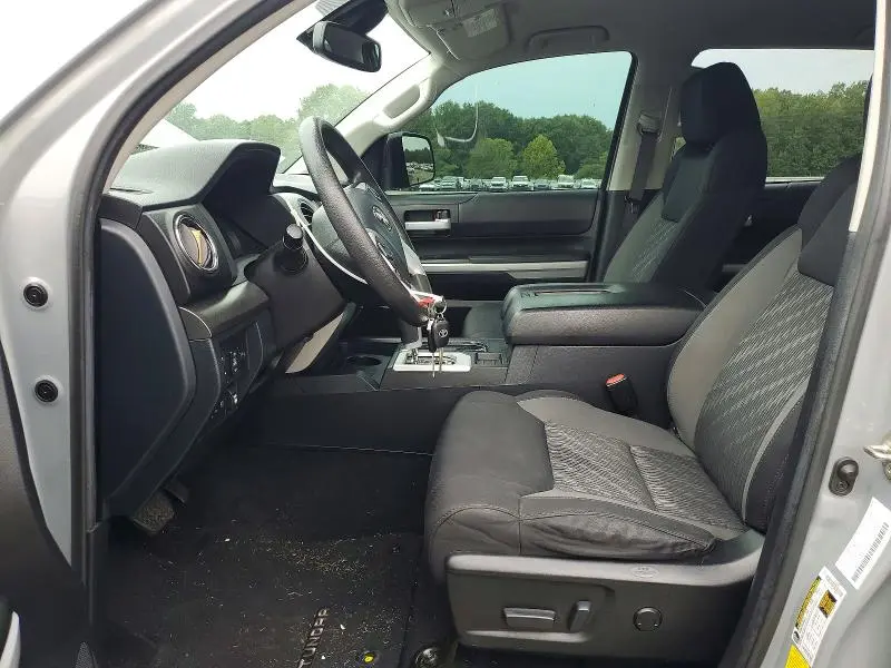 2020 TOYOTA TUNDRA CREWMAX SR5  