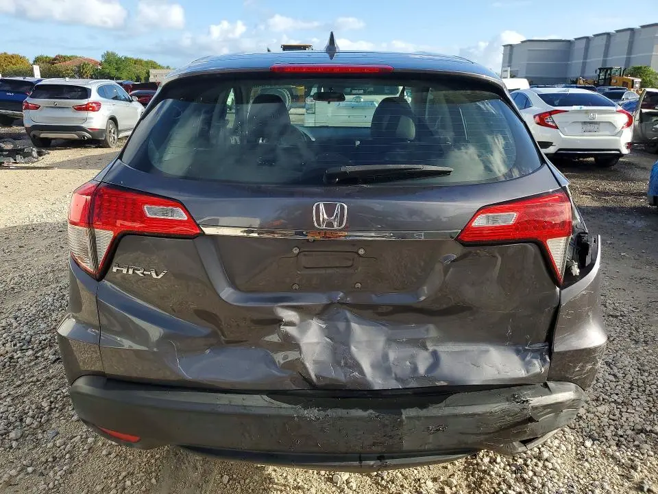 2022 HONDA HR-V LX  