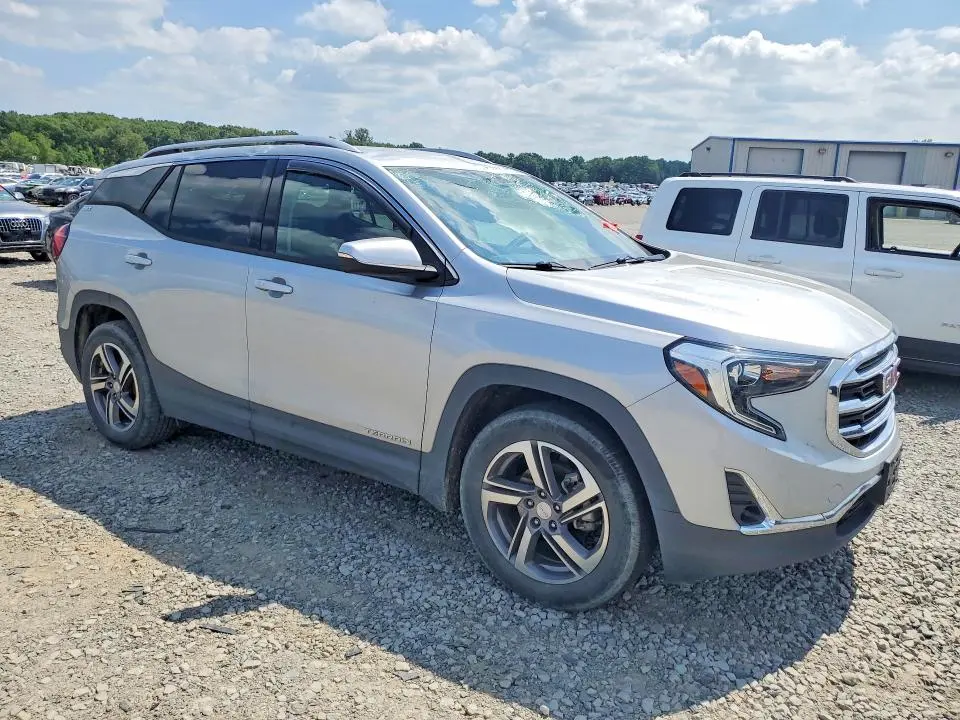 2018 GMC TERRAIN SLT  