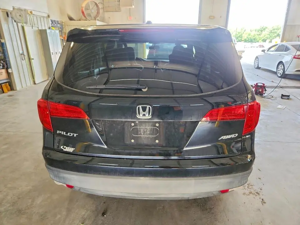 2017 HONDA PILOT EX  