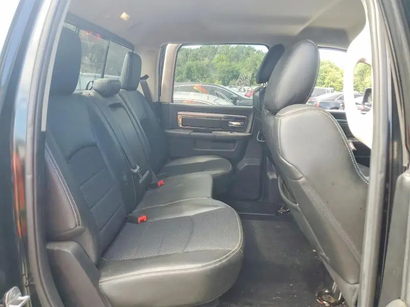 2014 RAM 1500 SPORT  