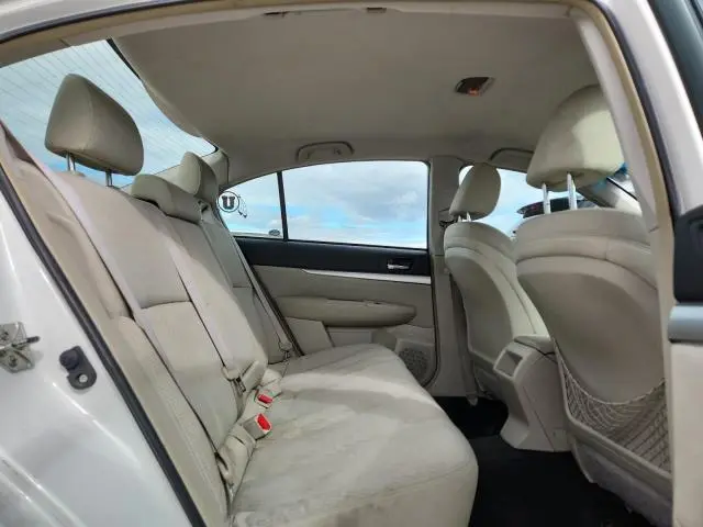 2011 SUBARU LEGACY 2.5I  