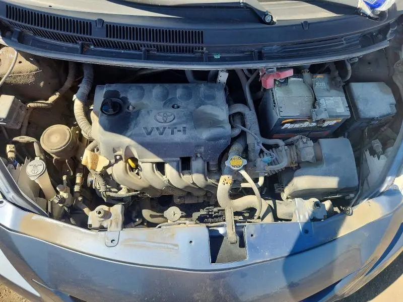 2011 TOYOTA YARIS BASE  