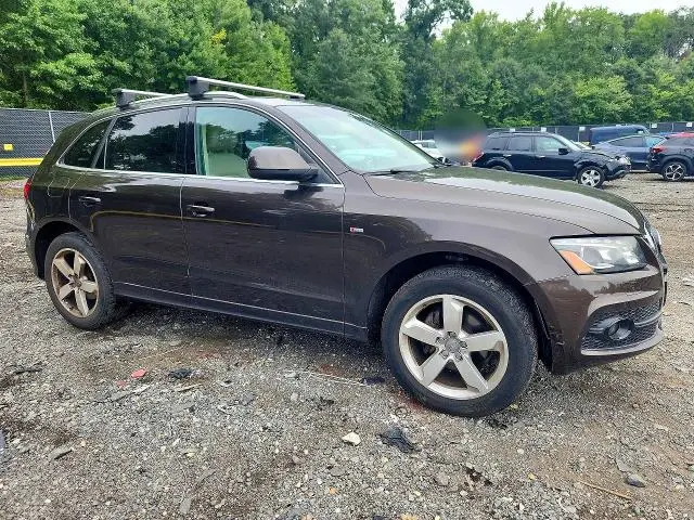 2011 AUDI Q5 PREMIUM PLUS  