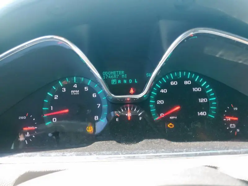 2013 CHEVROLET TRAVERSE LS  