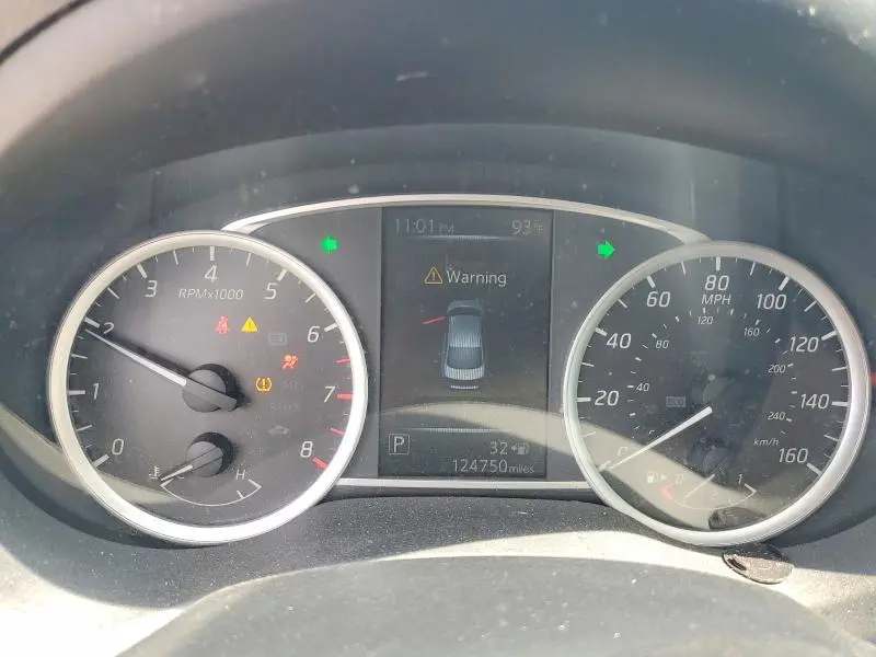 2017 NISSAN SENTRA SR  