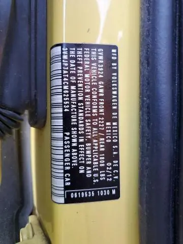 2012 VOLKSWAGEN BEETLE   