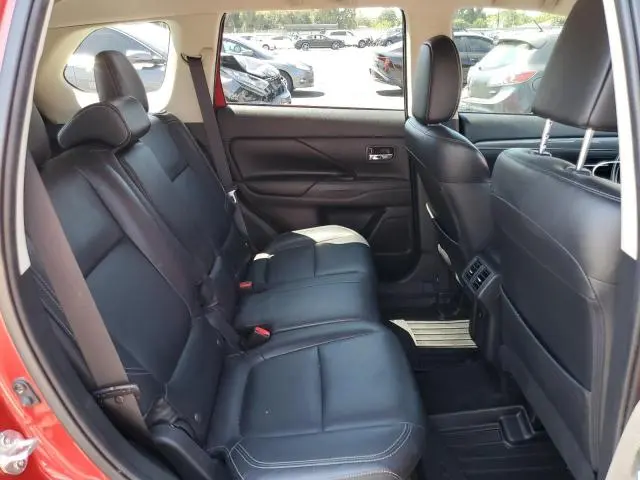 2019 MITSUBISHI OUTLANDER SE  