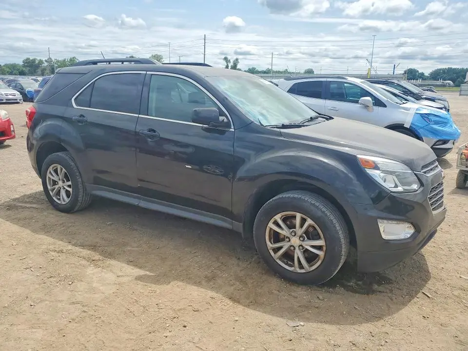 2017 CHEVROLET EQUINOX LT  