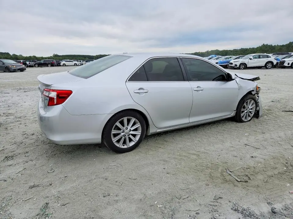 2014 TOYOTA CAMRY   