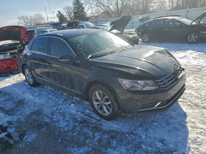 2016 VOLKSWAGEN PASSAT S  