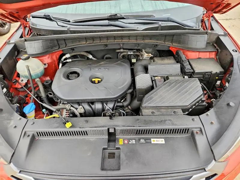 2017 HYUNDAI TUCSON SE PLUS  