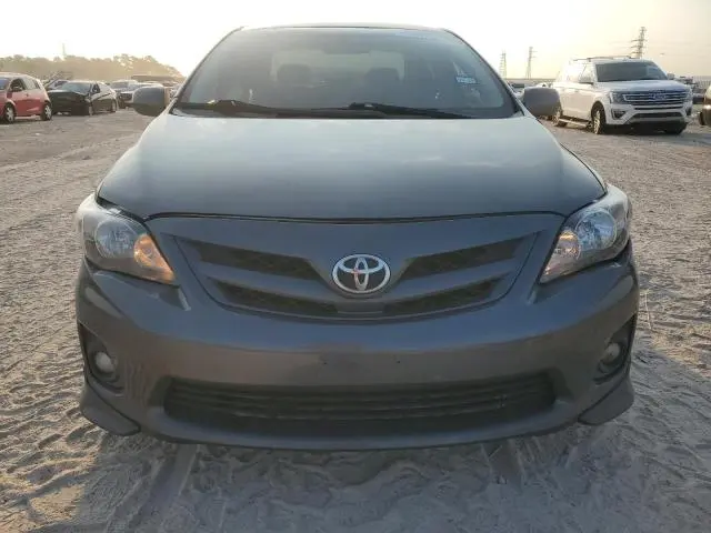 2013 TOYOTA COROLLA BASE  