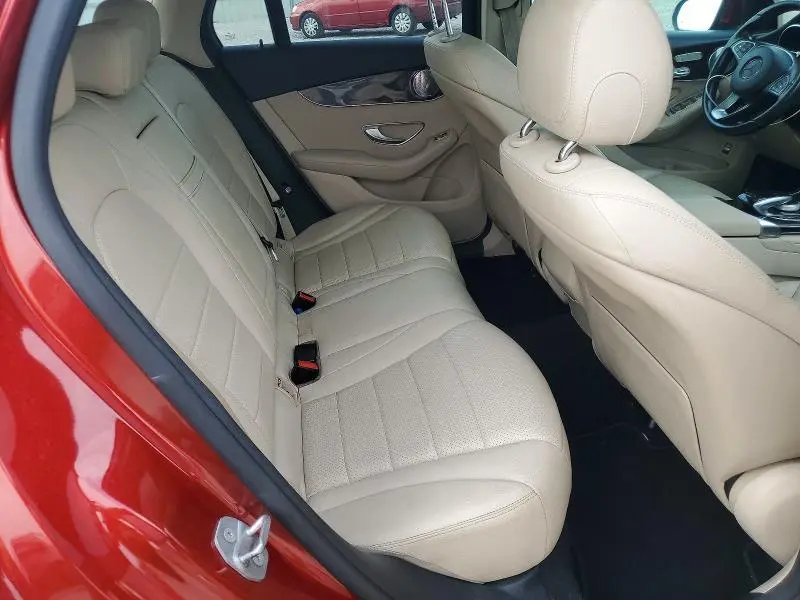 2017 MERCEDES-BENZ GLC 300  
