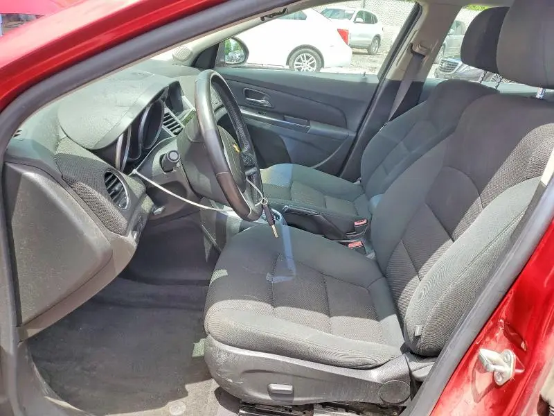 2012 CHEVROLET CRUZE LT  
