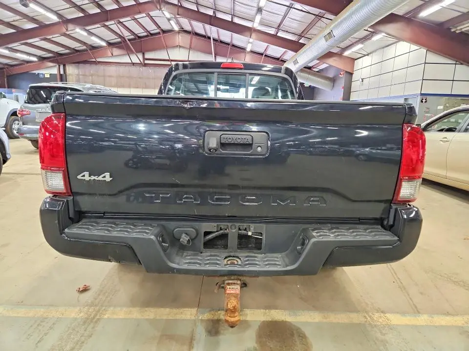 2018 TOYOTA TACOMA SR  