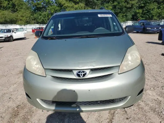 2010 TOYOTA SIENNA CE  