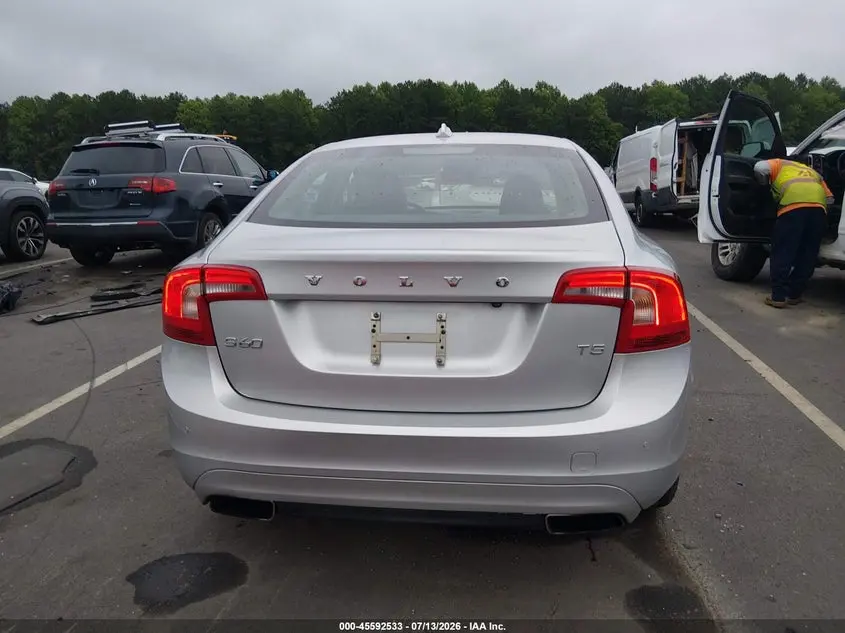2015 VOLVO S60 T5 PLATINUM