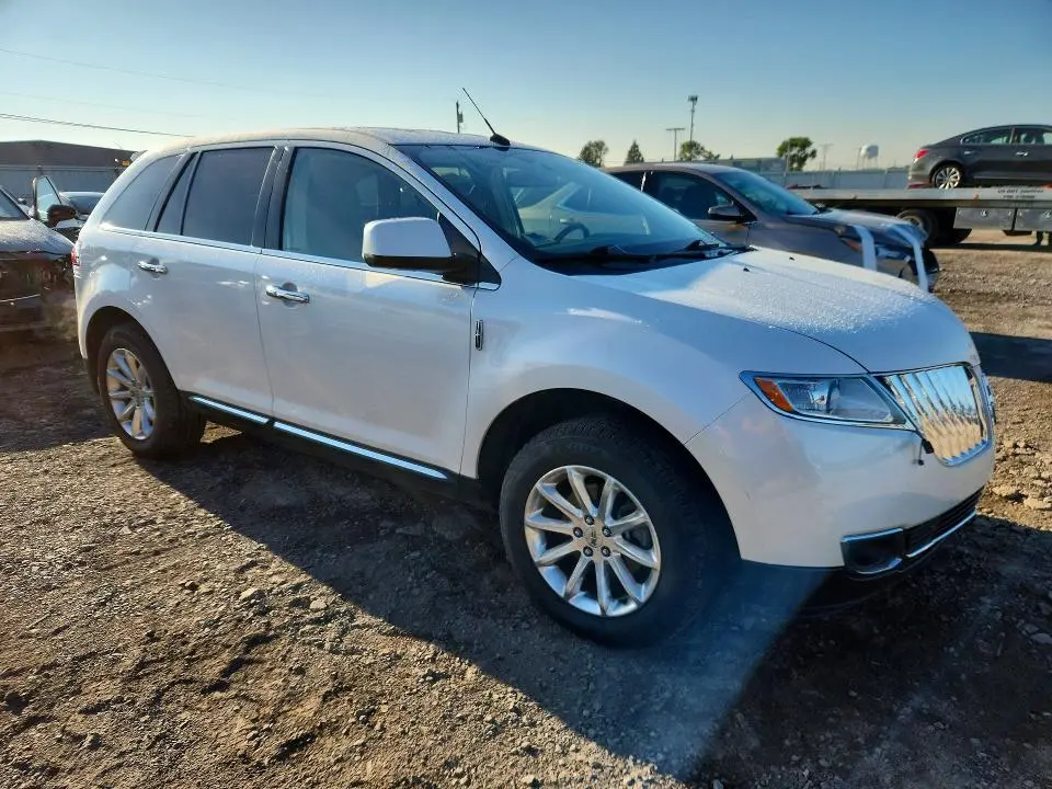 2011 LINCOLN MKX   