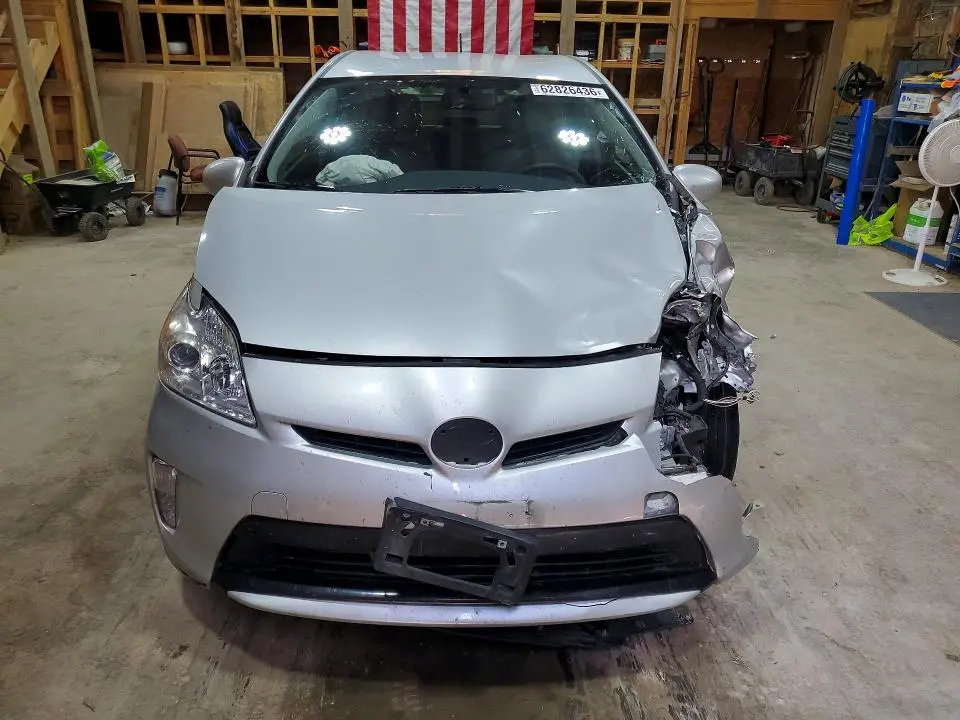 2015 TOYOTA PRIUS TWO  