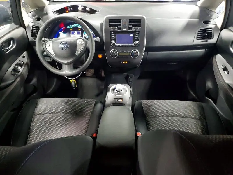 2017 NISSAN LEAF S  