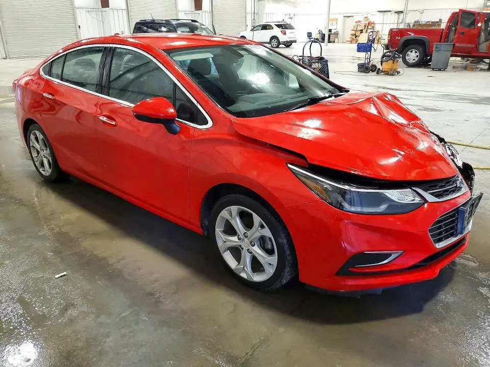 2018 CHEVROLET CRUZE PREMIER  