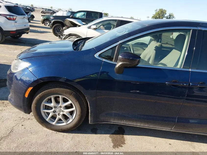 2018 CHRYSLER PACIFICA TOURING