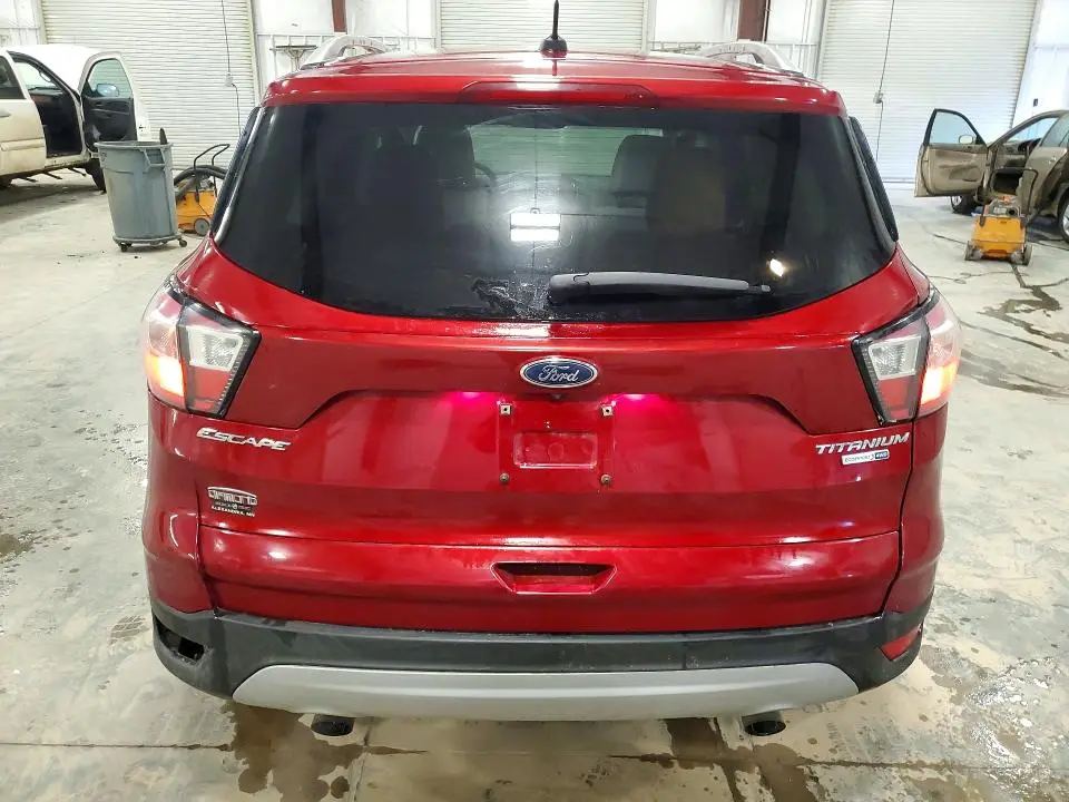 2017 FORD ESCAPE TITANIUM  