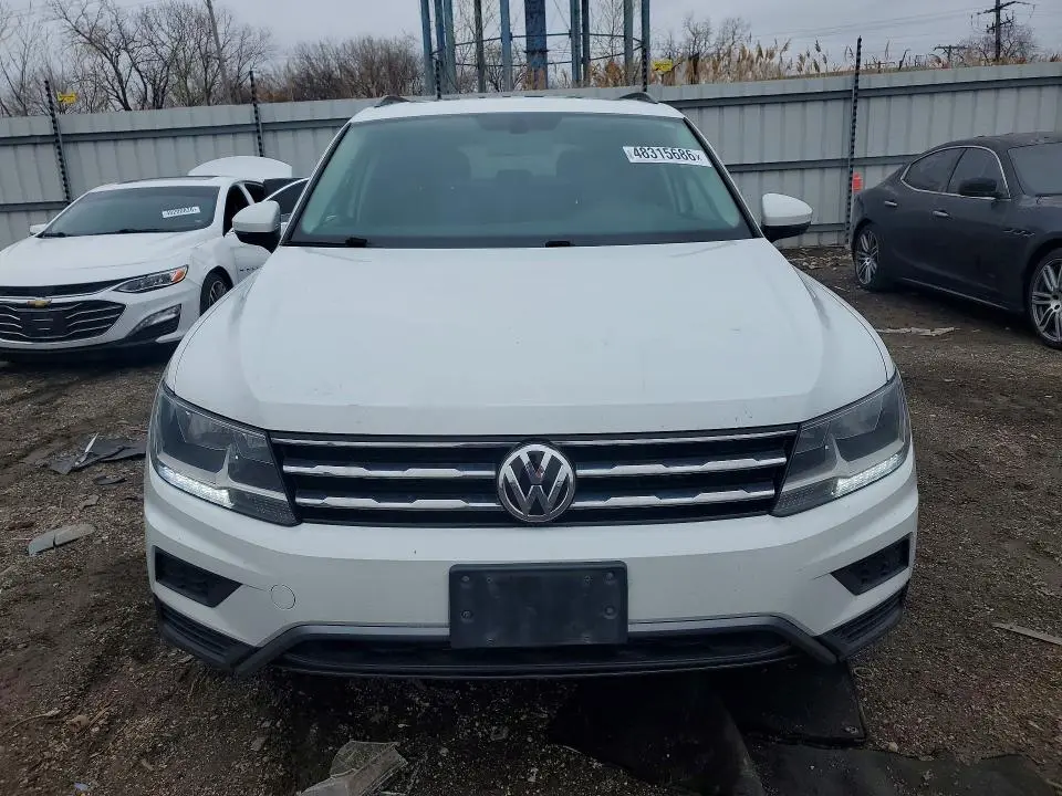 2018 VOLKSWAGEN TIGUAN SE  