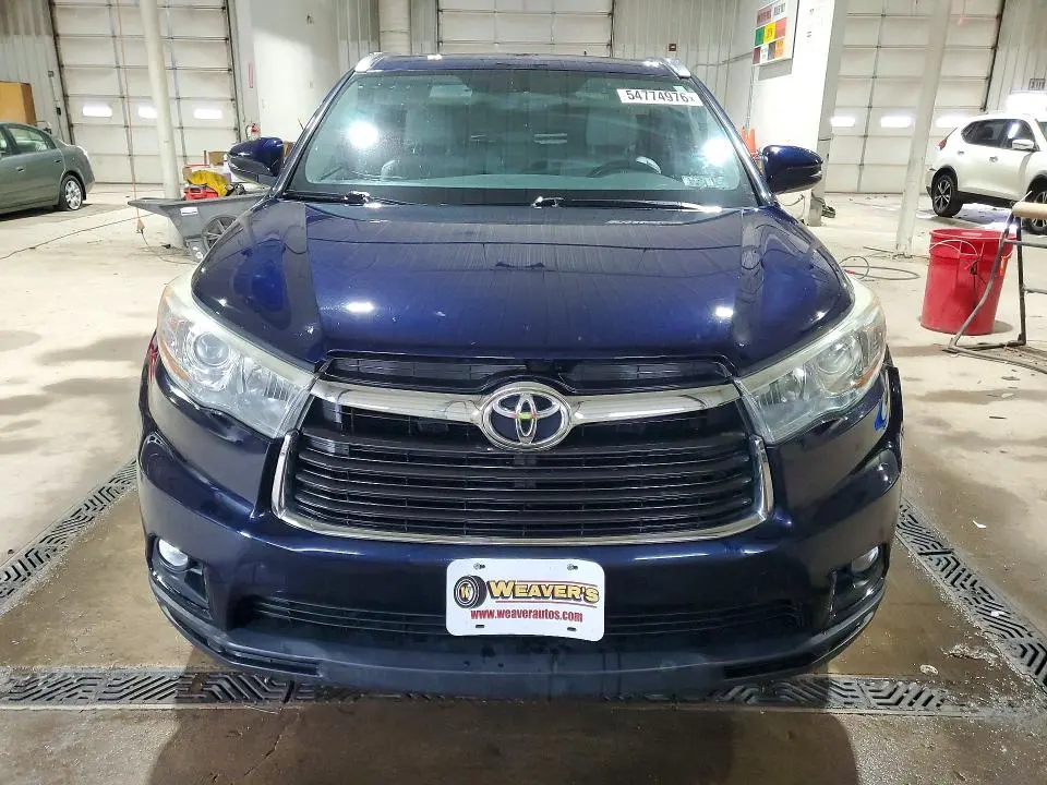 2015 TOYOTA HIGHLANDER XLE  
