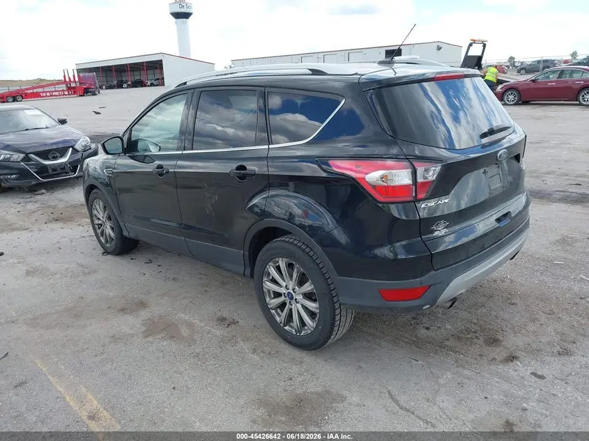 2017 FORD ESCAPE TITANIUM
