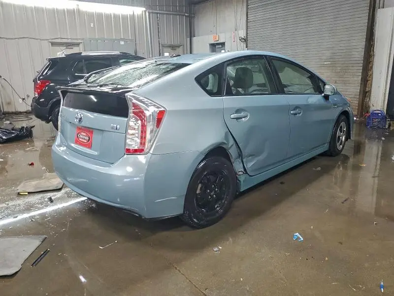 2014 TOYOTA PRIUS   