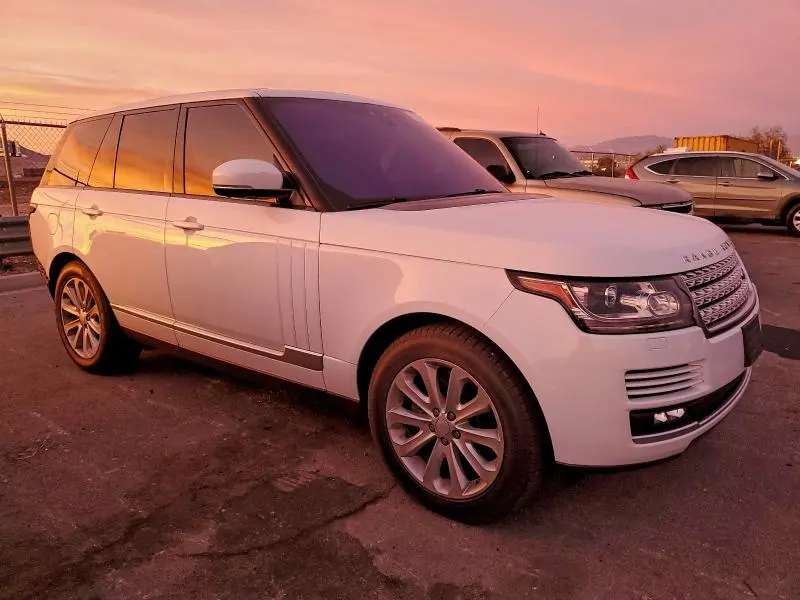 2017 LAND ROVER RANGE ROVER HSE  