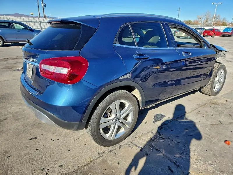 2019 MERCEDES-BENZ GLA 250 4MATIC  
