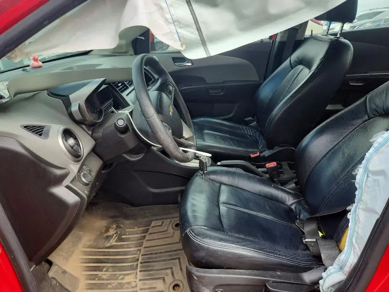 2014 CHEVROLET SONIC LT  