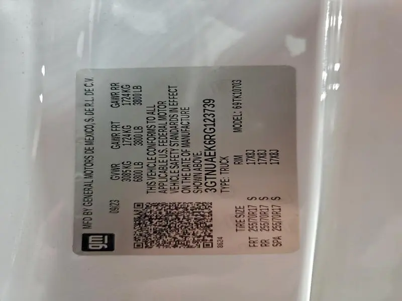 2024 GMC SIERRA K1500  