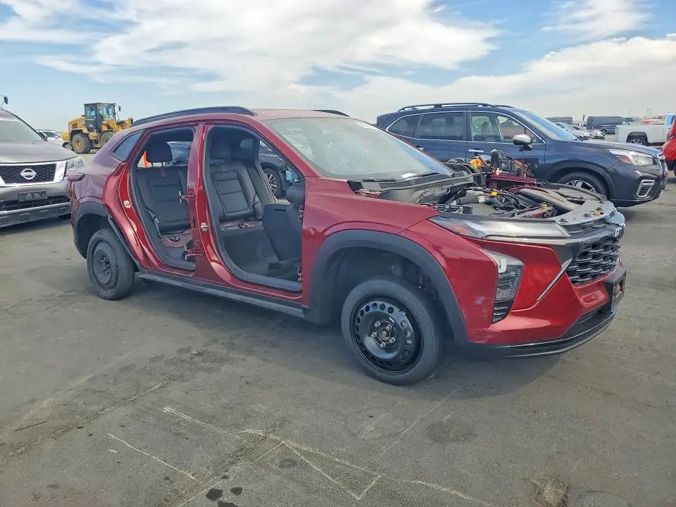 2024 CHEVROLET TRAX 2RS  