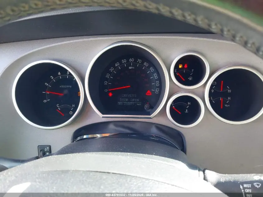 2013 TOYOTA SEQUOIA LIMITED 5.7L V8