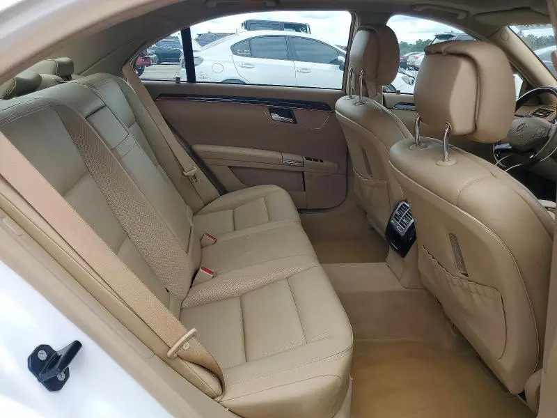 2010 MERCEDES-BENZ S 550  