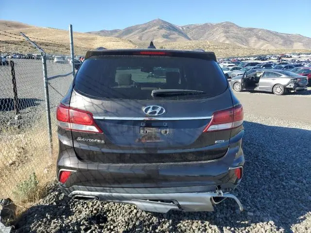 2018 HYUNDAI SANTA FE SE  